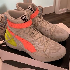 New Puma Sky Modern Basketball Shoes Size 11.5